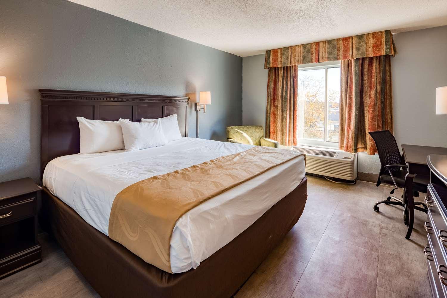 Surestay Plus Hotel By Best Western Durham Medical Center Екстер'єр фото