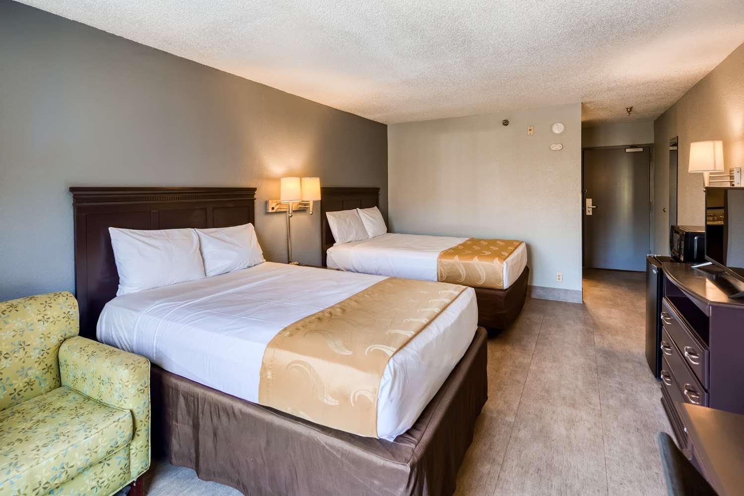 Surestay Plus Hotel By Best Western Durham Medical Center Екстер'єр фото