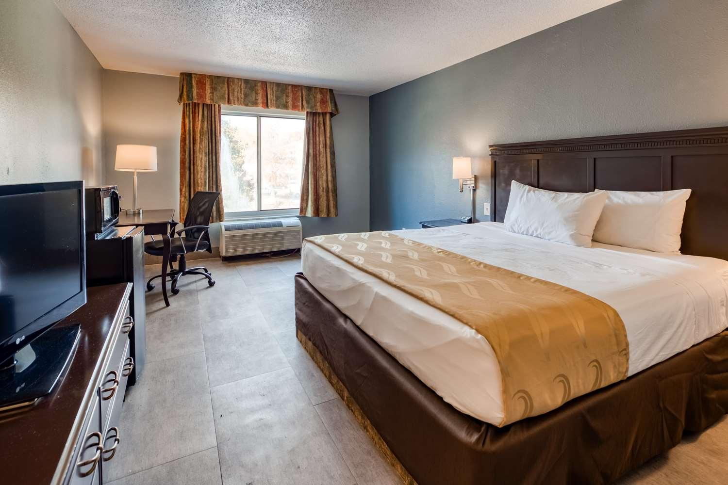 Surestay Plus Hotel By Best Western Durham Medical Center Екстер'єр фото