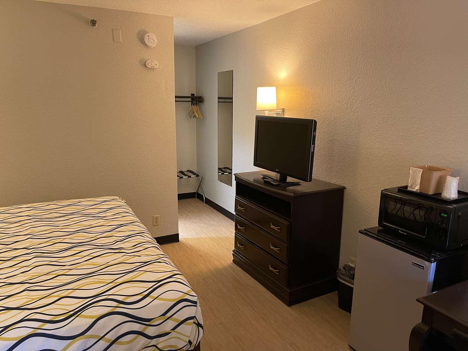 Surestay Plus Hotel By Best Western Durham Medical Center Екстер'єр фото